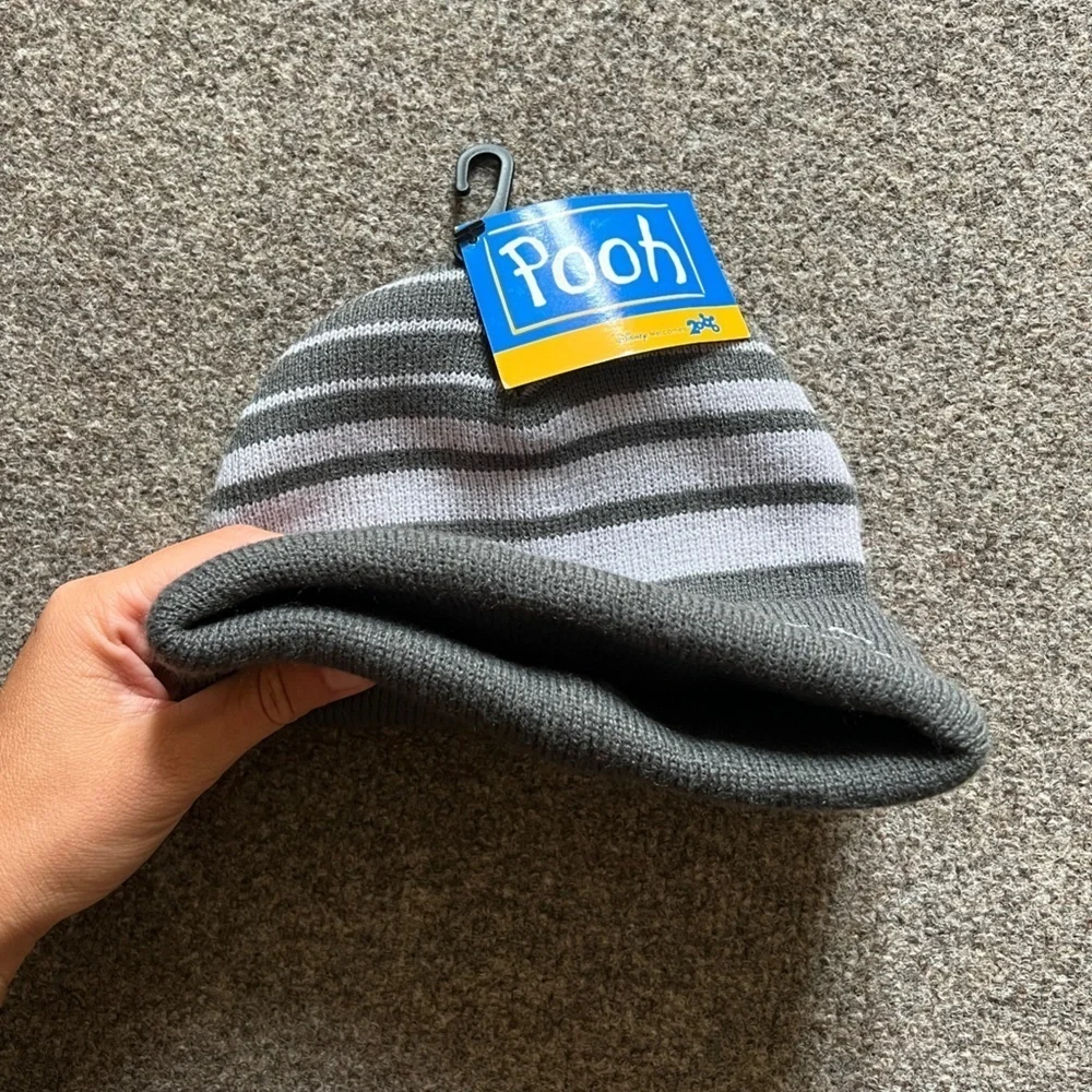 NWT 2000s Vintage Winnie The Pooh Grey Stripe Knit Beanie Embroidered Cuffed Y2K